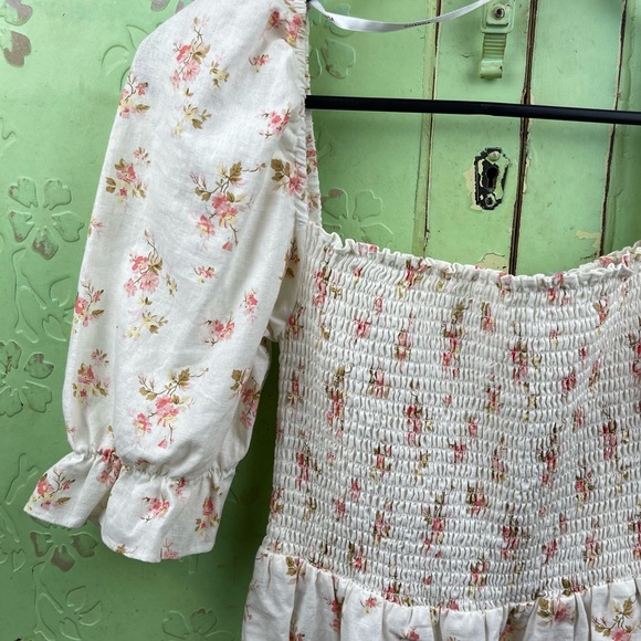 GHANDA Smocked White Floral Linen Blend dress SMALL - Picture 2 of 6